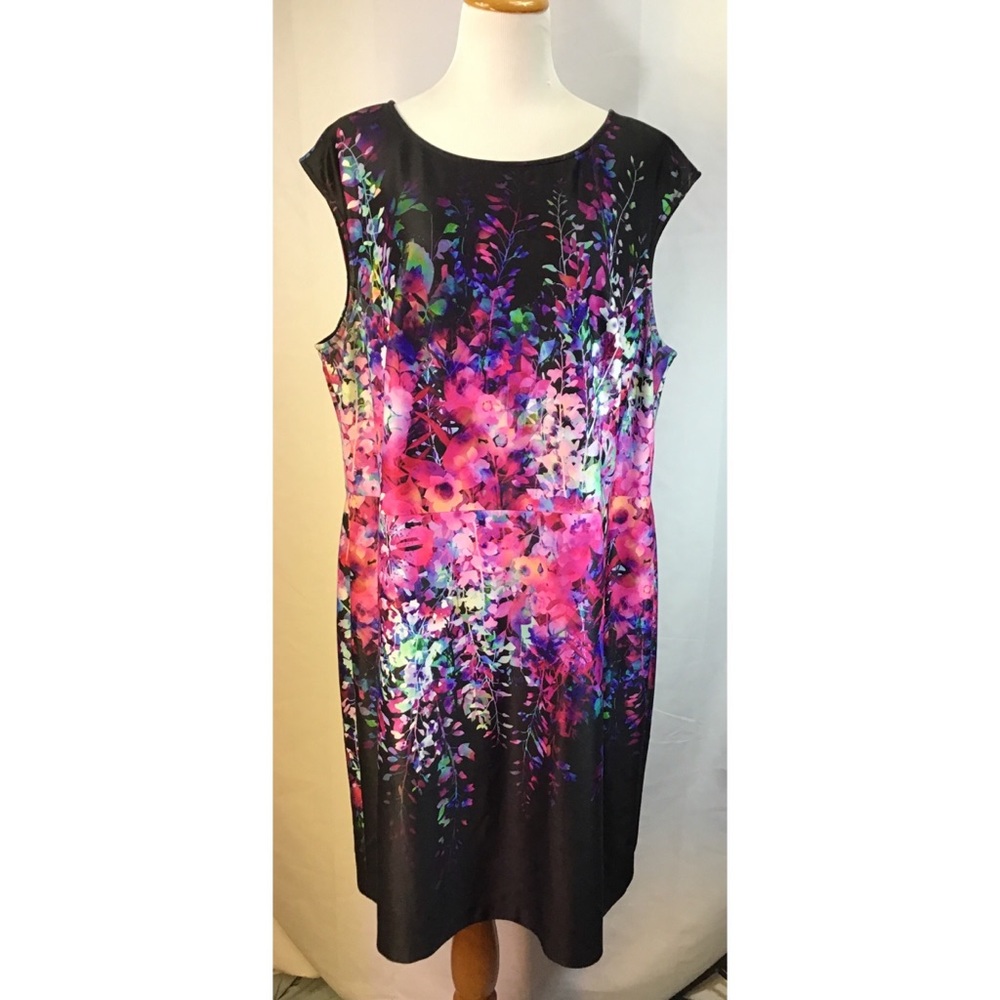 Floral Sleeveless Dress